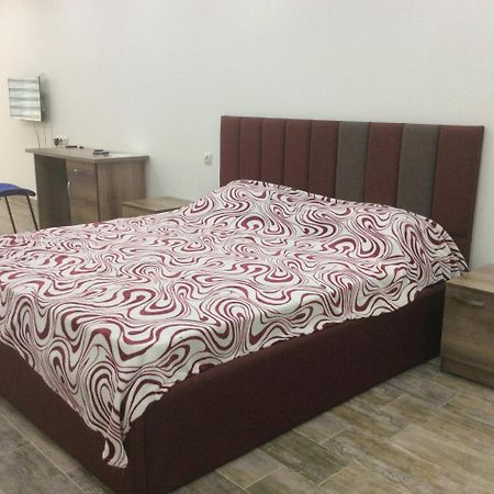 Apartment On Saryan 24 Ереван Екстериор снимка