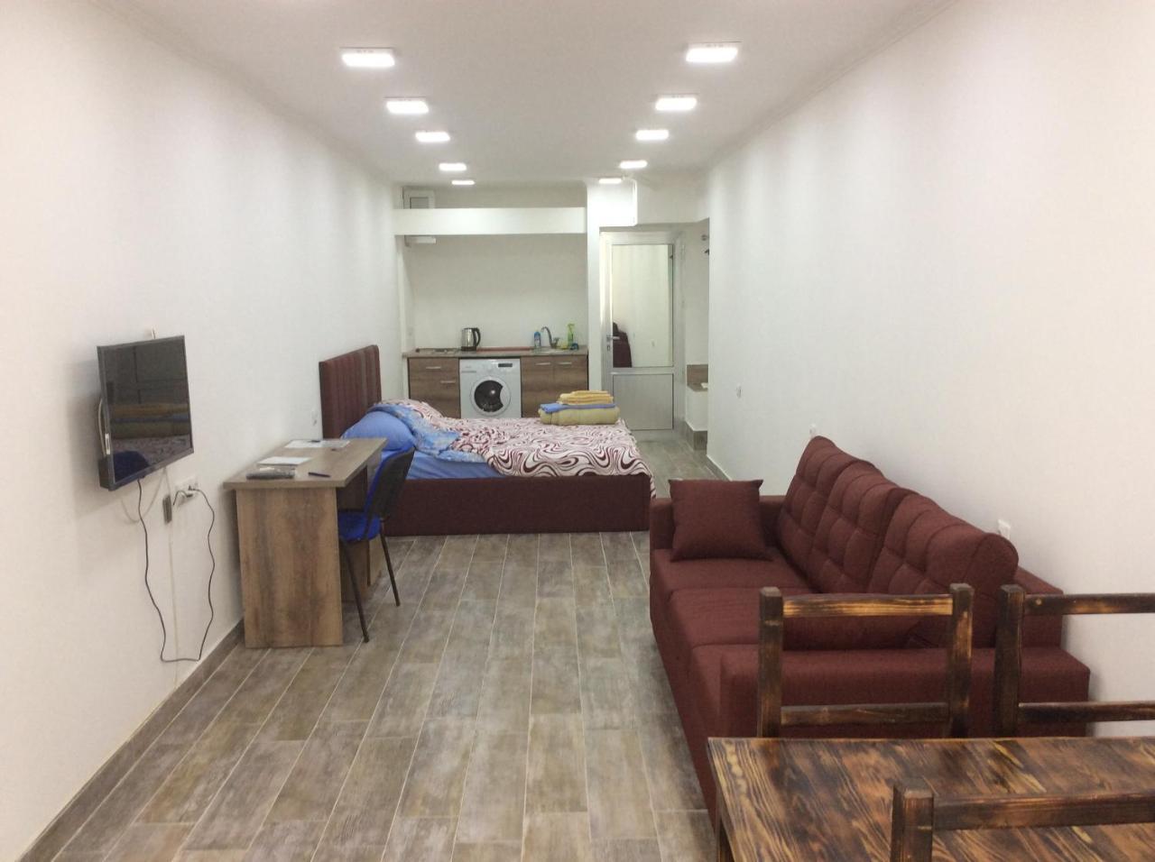 Apartment On Saryan 24 Ереван Екстериор снимка